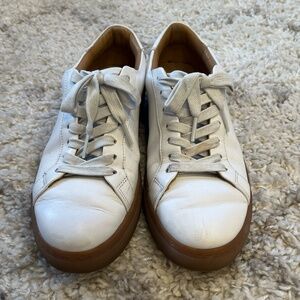 Thursday Boot Company Women's Legacy leather sneaker in White/Gum soles 9.5